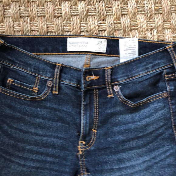 Abercrombie skinny jeans - Picture 2 of 5
